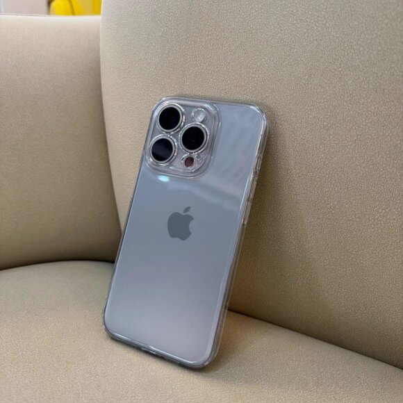 Cream iPhone16 Case - Picture 1 of 2